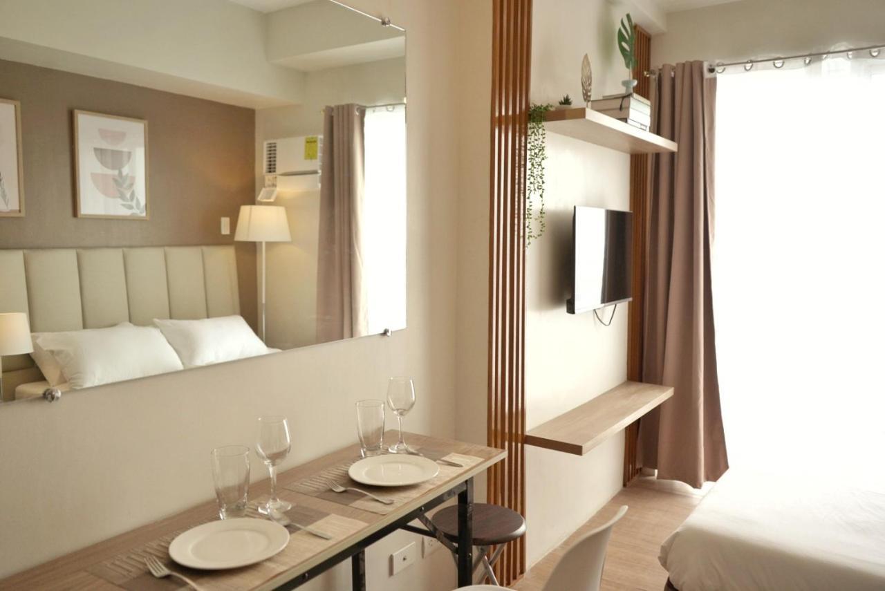 Quince Studio W/ Balcony Orochi Staycation Ph At Loop Tower Cdo Cagayán de Oro Exterior foto